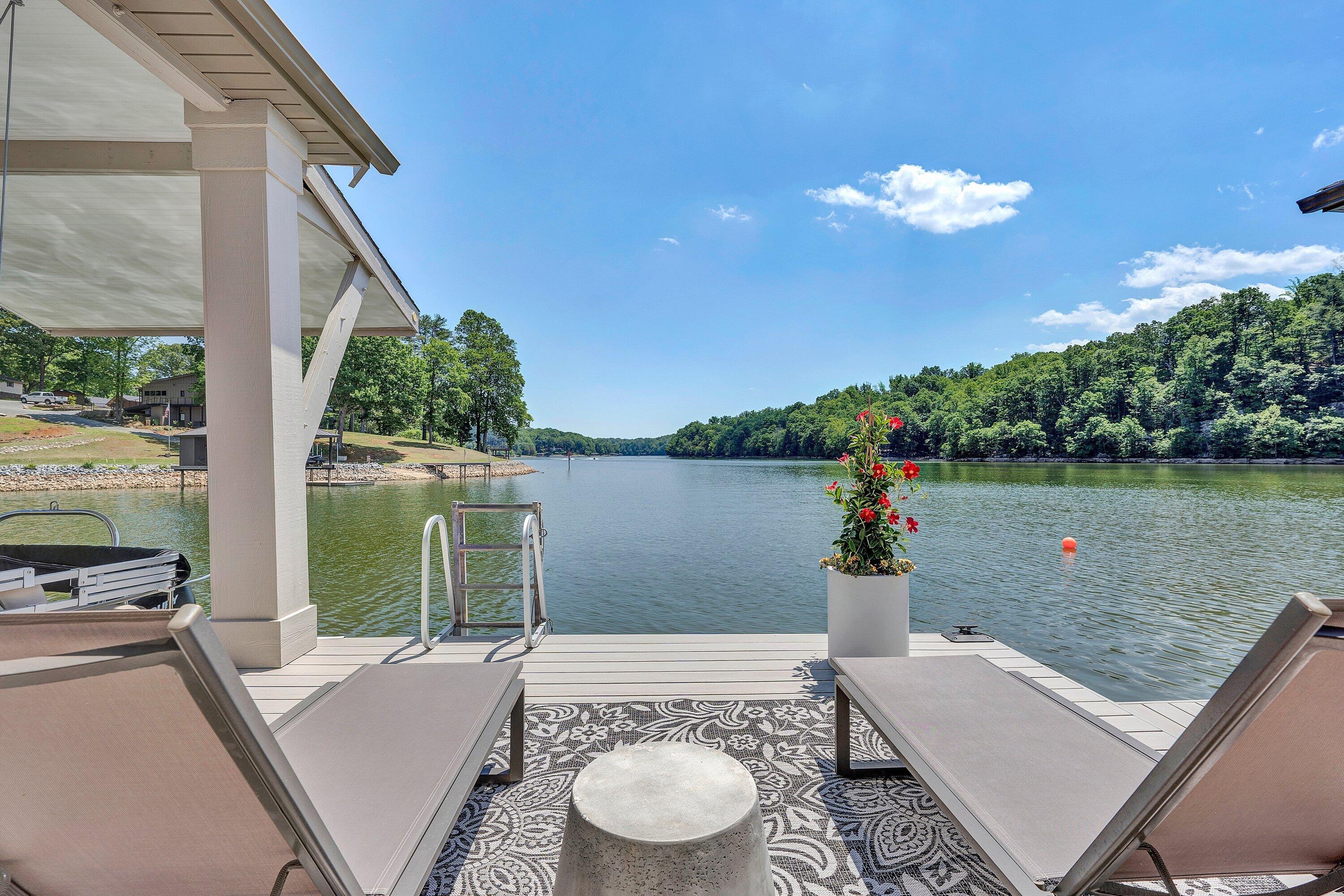 Image 3: 2245 TL Dock 5