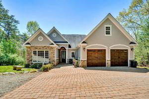 183 Maggie LN