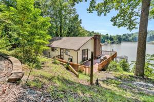 310 Sleepy Hollow DR
