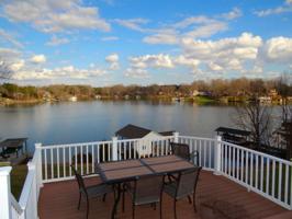 304 Harbor Village WAY