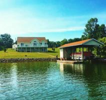 1590 Dudley Amos RD