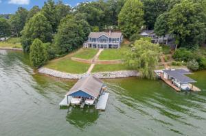 1130 Pierpoint CT