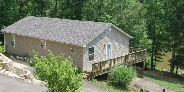 97 Cedar Bluff LN
