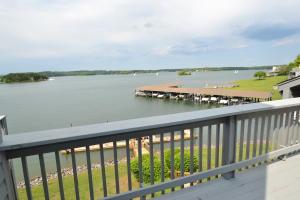 93 Peninsula Point DR Unit #B-5