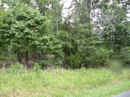 38 Lakeside DR