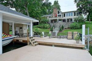 30 Blackwater CIR