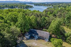 201 Cove Point TRL