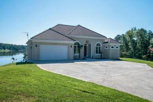 317 Blue Heron DR