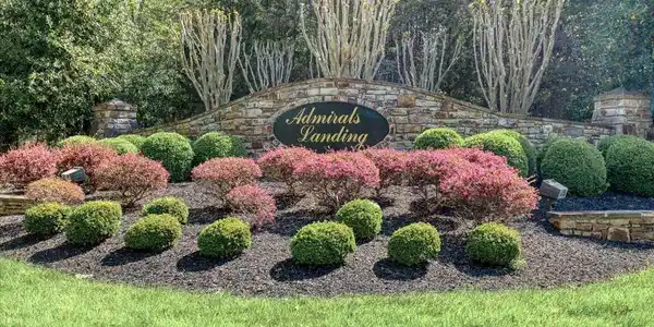 Lot 40 Lakeside LN