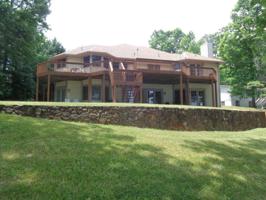 512 Autumn AVE