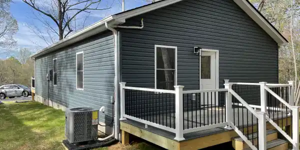 1063 Precinct PL