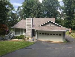 107 Oak Hollow RD