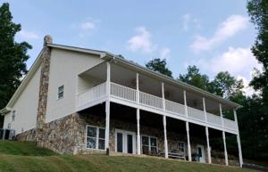 1653 HAPPY ACRES DR