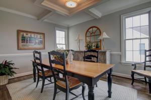 56 Patrick PL