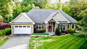 64 Sandy Edge CIR