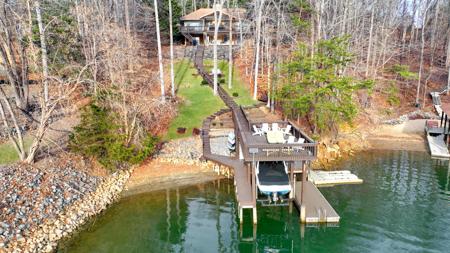 105 Overlook Hill DR