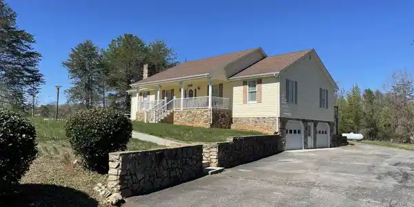 107 Hemlock Shores DR