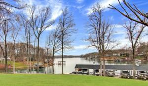 305 S Pointe Shore DR Unit #203