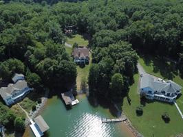 461 Fox Chase RD