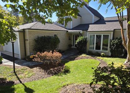 253 Island Green DR