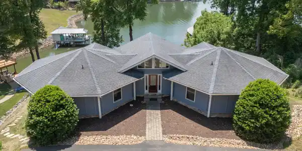 207 Winding WAY