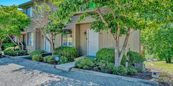 401 Harbor Ridge DR