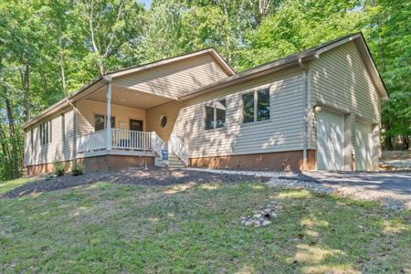 109 Creeden DR