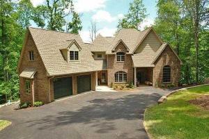 420 Winding Waters DR