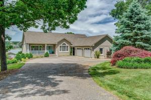 671 Strawberry Banks DR