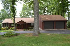 147 Gross Point DR