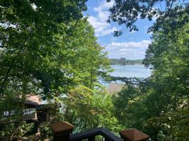 406 Hilltop DR