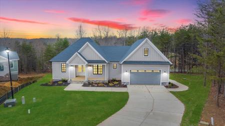 1169 Golf View CT