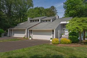 470 Anchor DR Unit #B