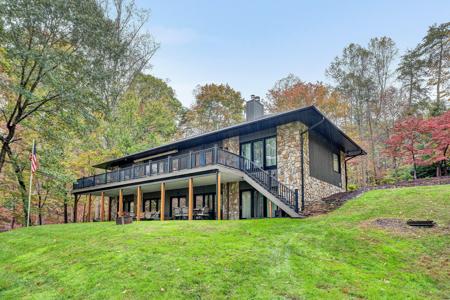 6 Low Country DR