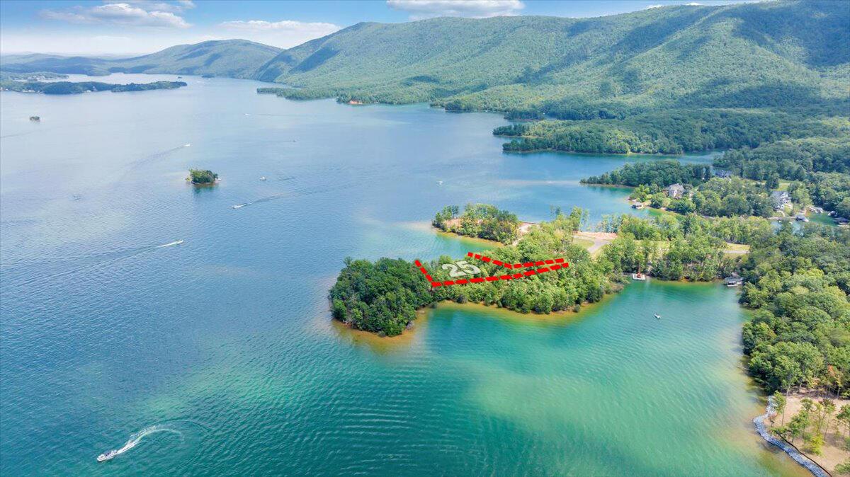 Image 3: lot 25 lakeport mountain view