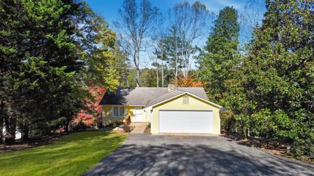 1225 Pats DR
