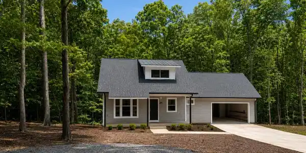 1131 Summerset DR