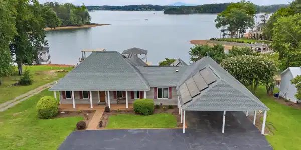 121 Penhook Point
