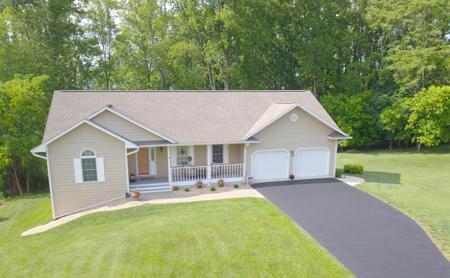80 Farmers CIR
