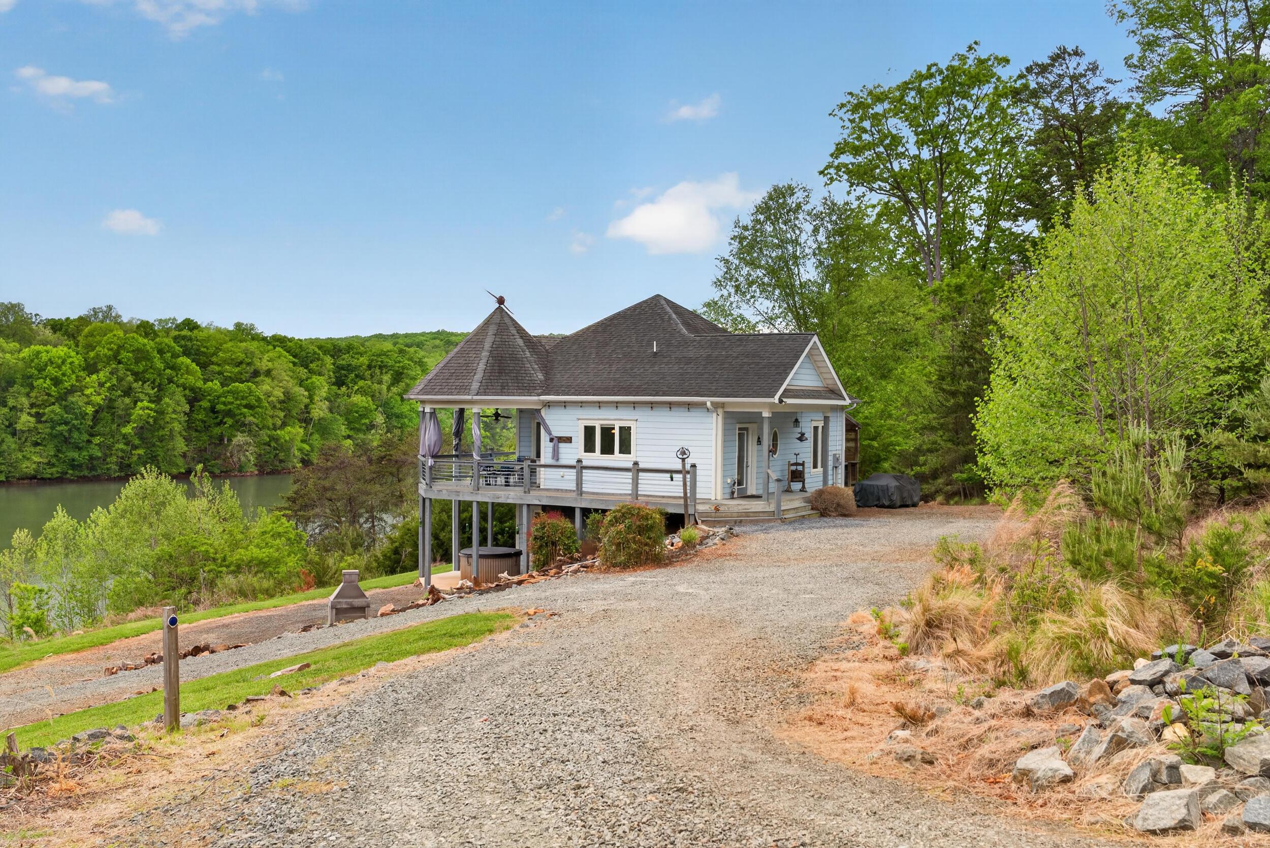 Image 2: 1176 leesville lake dr_032