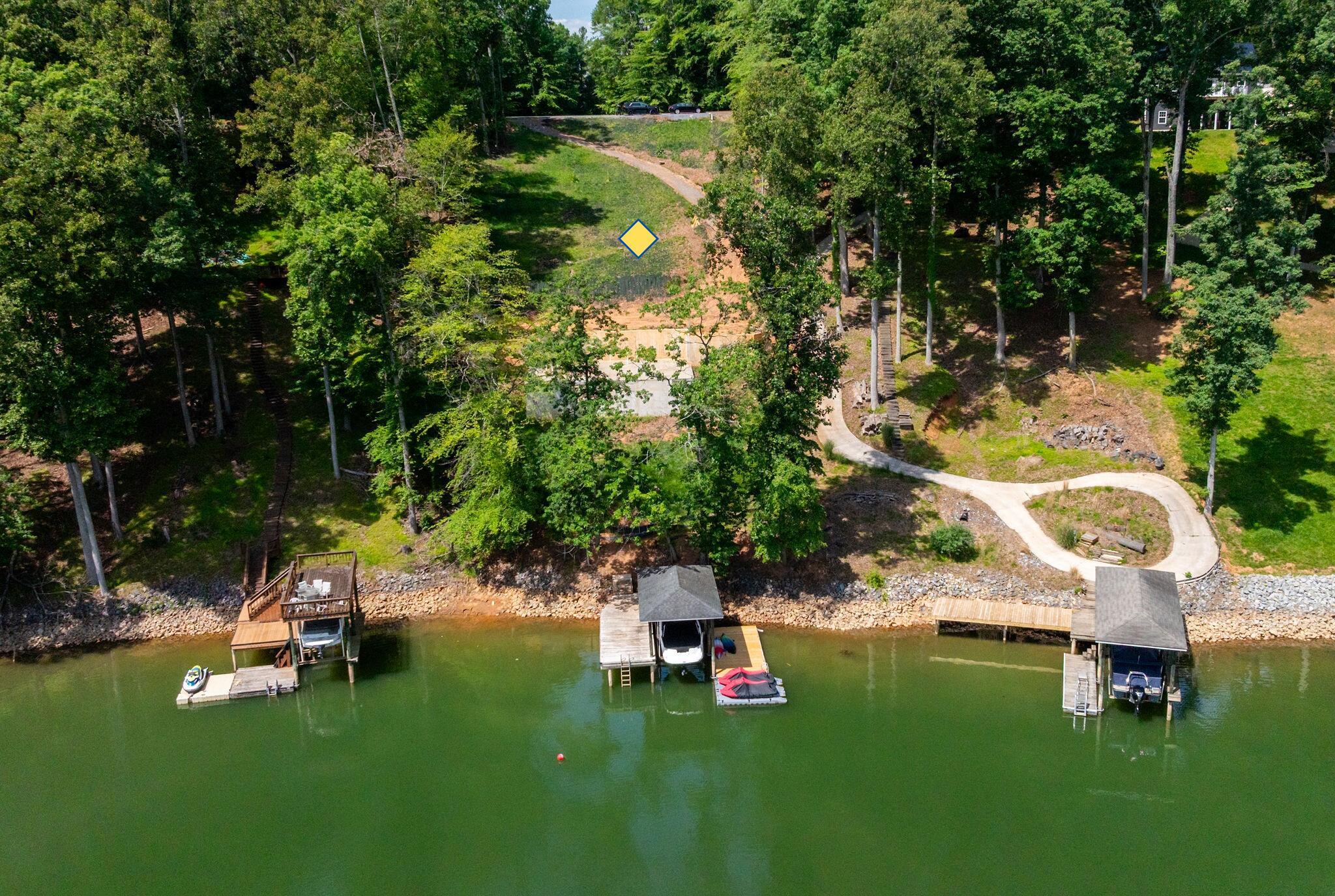 Image 4: Lot 77 Forest Lawn Dr
