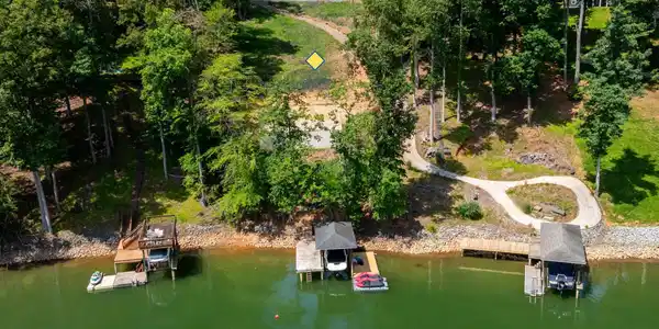 Image 4: Lot 77 Forest Lawn Dr