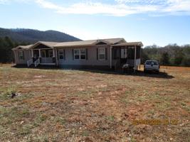 49 Lakeside RD