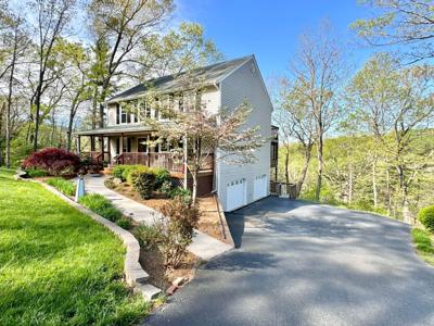 85 Dixon DR