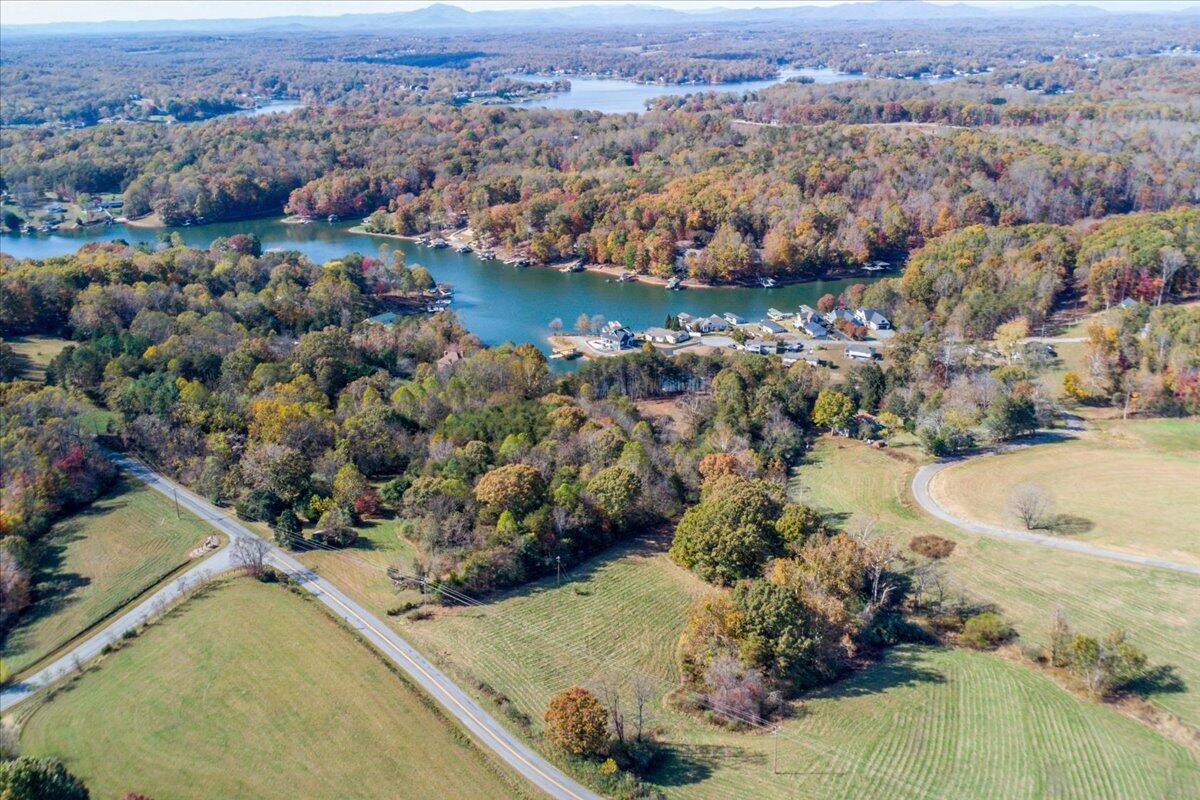 Image 1: 01-LOT 6 Isle of Pines-1