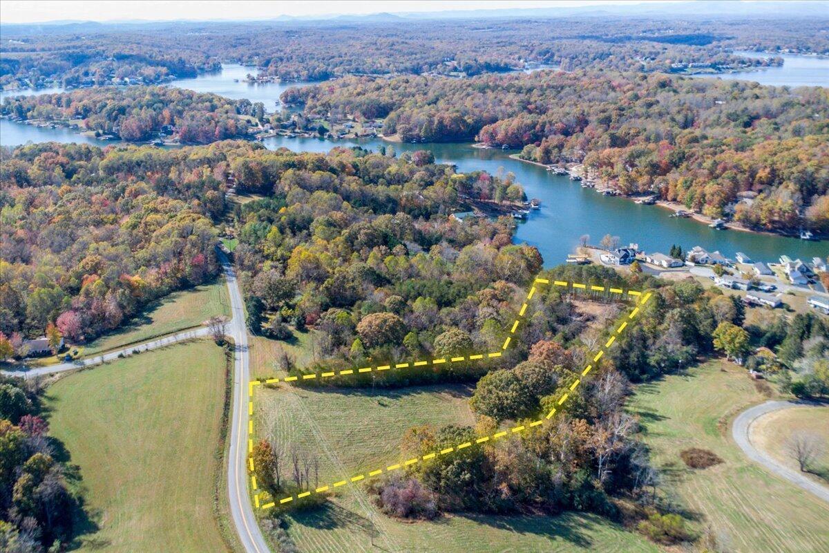 Image 2: 02-LOT 6 Isle of Pines-2