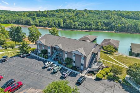 1137 Mariners WAY