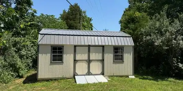 Image 4: New 20 FT Bldg w Electric