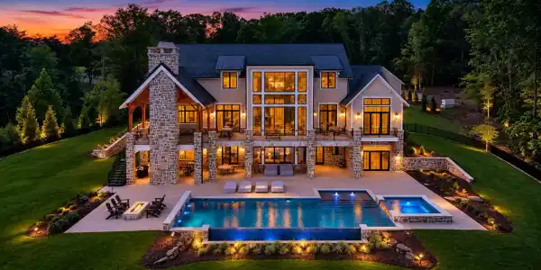 6189 Scruggs RD