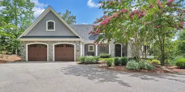 2512 Lakewood Forest RD